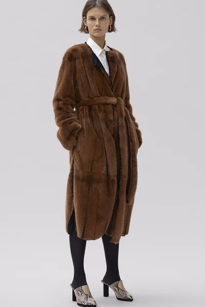 Look 11